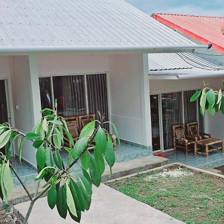 Pondok Guru Bakti Cottage Senaru Exteriör bild