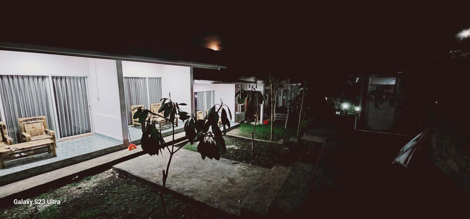 Pondok Guru Bakti Cottage Senaru Exteriör bild